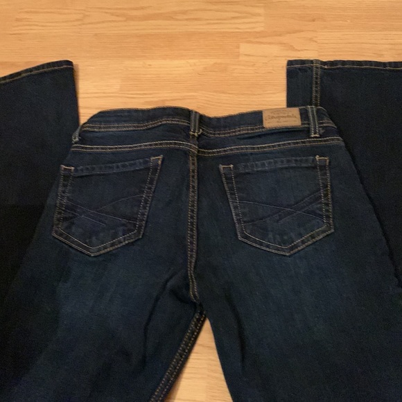 Aeropostale Dark wash Jeans in excellent condition. - Picture 3 of 7